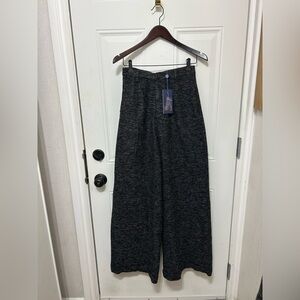 Collectif Charcoal Sparkle Tweed Trousers
Size 10 NWT